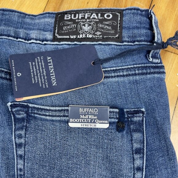 BUFFALO DAVID BITTON NWT Mid Rise Bootcut Queen Whiskered & Sanded Blue Jeans 30 - Picture 7 of 16